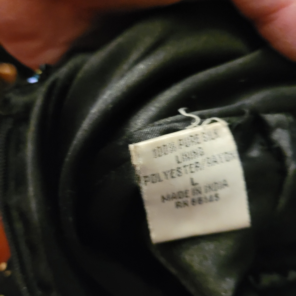 Andretta Donatello Vintage Silk Formal - Picture 9 of 11